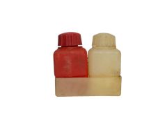 AK Oil Bottle, HUNGARIAN 2-PIECE PLASTIC